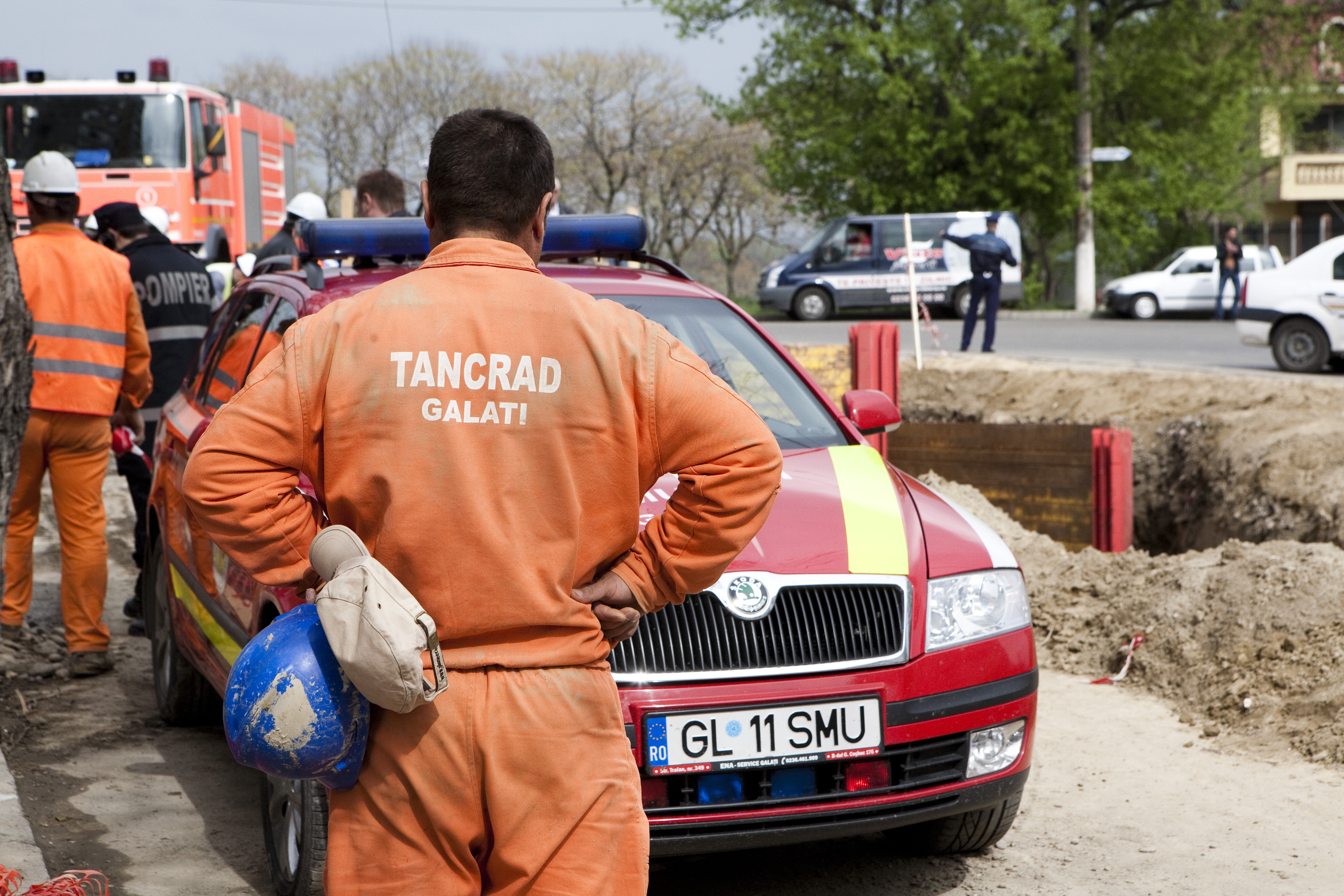 Vezi cine răspunde pentru că un muncitor a fost ucis de un mal de pământ!