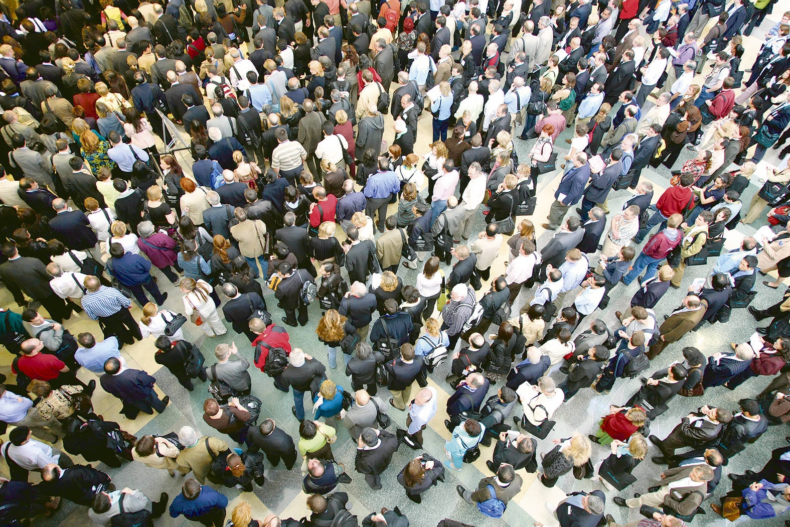 Populaţia României a scăzut cu 4.571 de persoane în noiembrie 2012