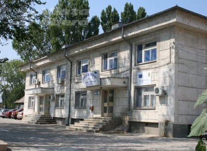 Bani pentru Centrul HIV 