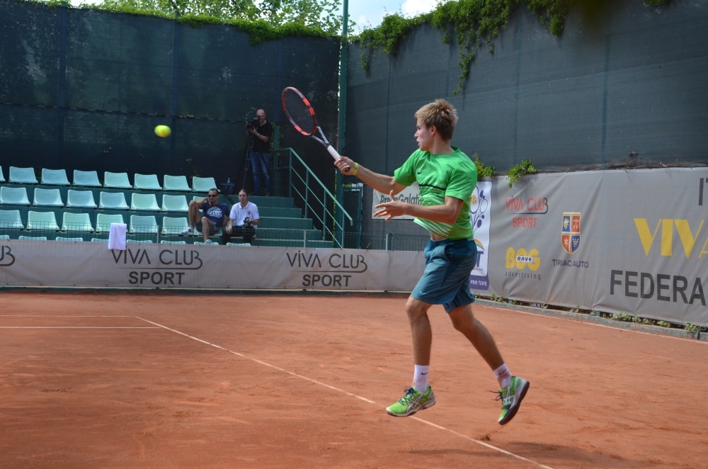 UPDATE: Bulgarul Popko și-a luat revanșa în faţa lui Lazov