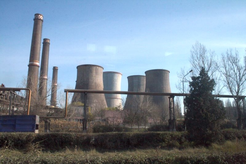 ArcelorMittal susţine că ne poluează mai puţin