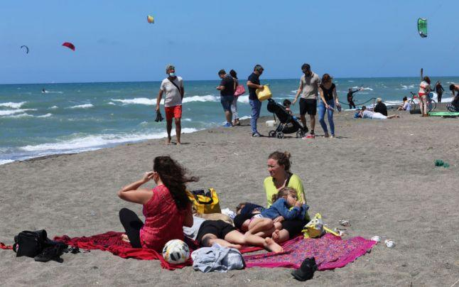 Restricții ridicate pentru vacanța la mare
