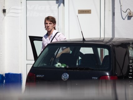 Jumătate din echipa Oţelului merge pe jos sau cu taxiul 