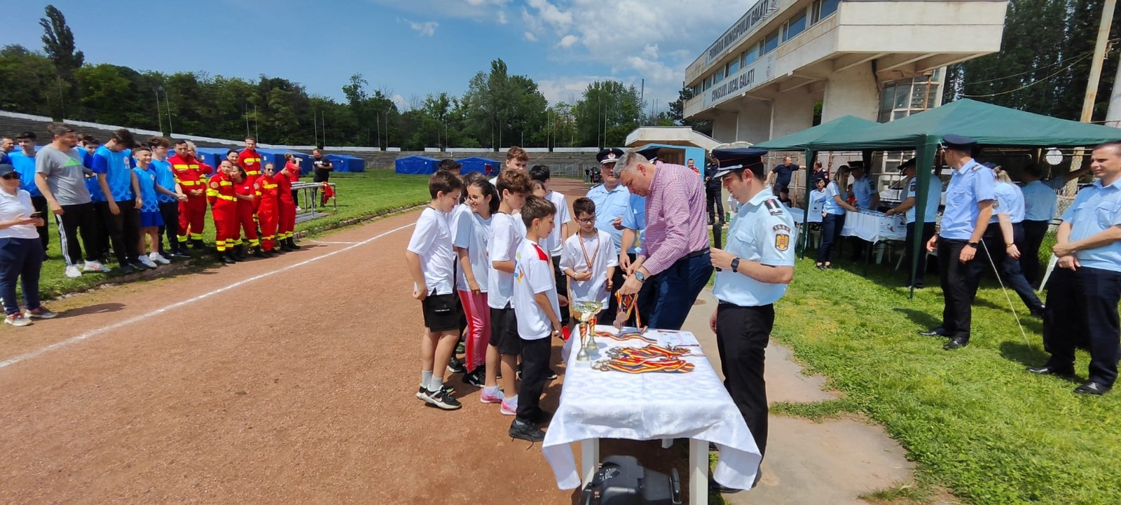 Miercuri şi joi, concursuri de protecţie civilă şi prim ajutor pentru elevi