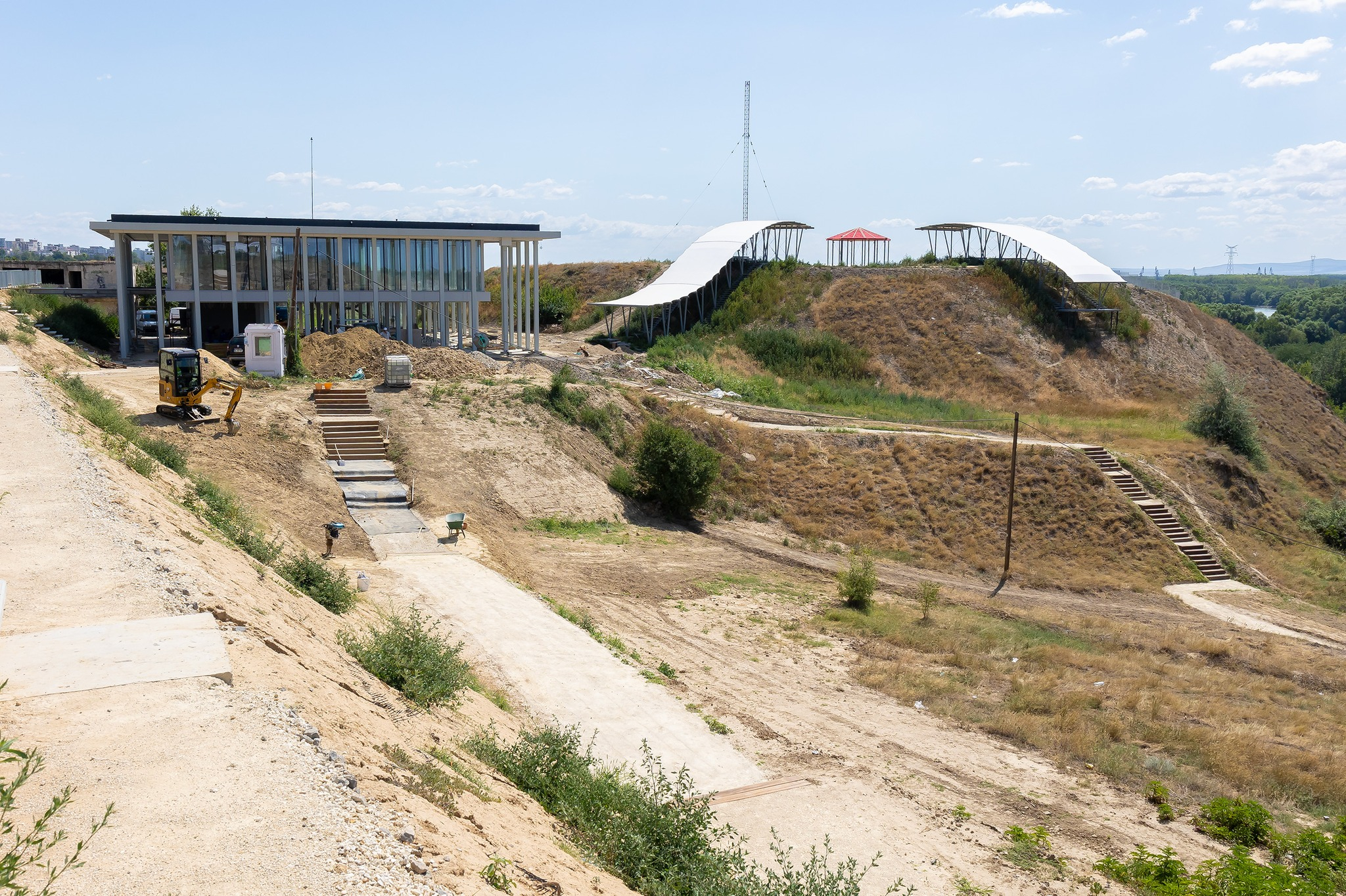 Machetă și panouri de prezentare a sitului arheologic Tirighina