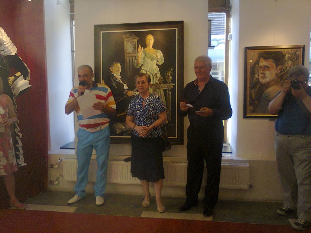 O expoziţie cu adevărat domnească. ”Salonul de vară” a dat arta-n copt!