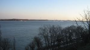 Avem pod peste Dunăre? Să plătim şi să aflăm! Primăria mai vrea un audit 