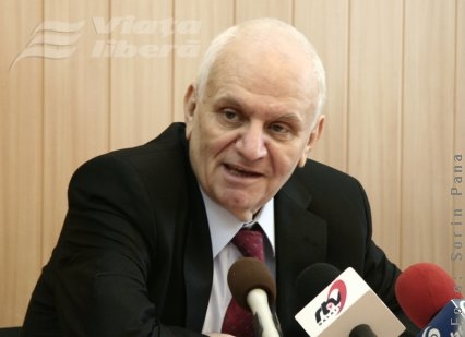 Primarul şi criza (2)