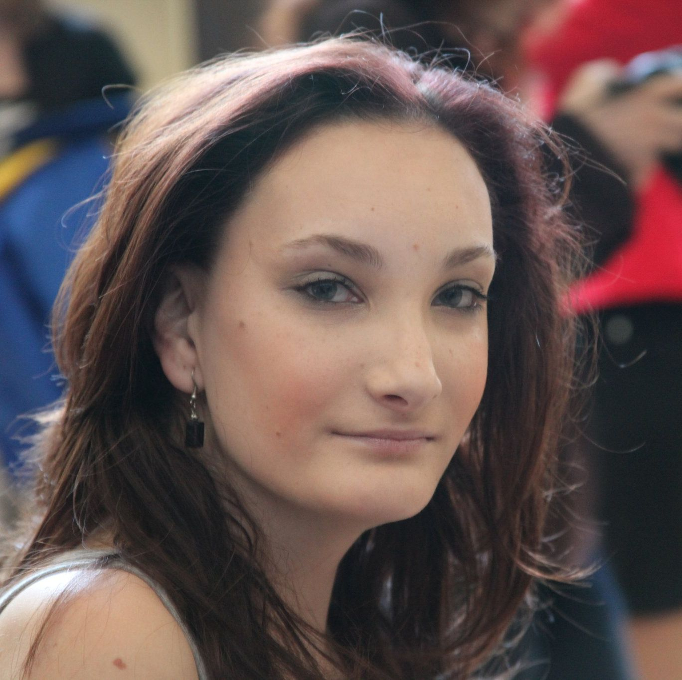 Jurnalist eşuat frumos în literatură | Andra Elena Pelineagră şi-a lansat al treilea volum de poezie