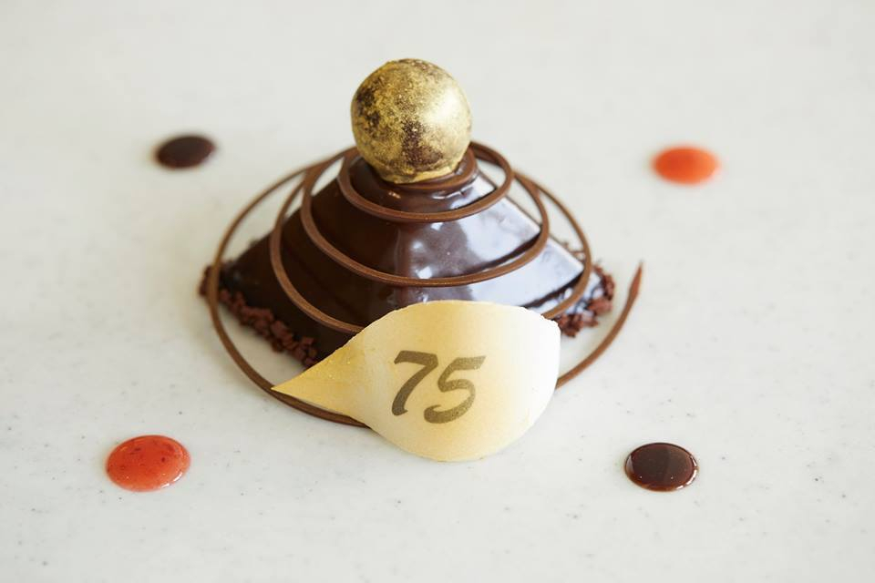 Ce au mâncat vedetele la Globurile de Aur