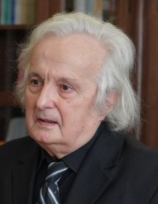 Profesorul Virgil Nistru Țigănuș a plecat să le predea îngerilor, în prima zi de Paște