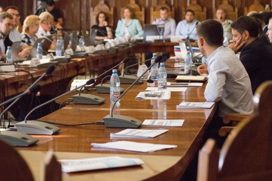 BUGETUL GALAȚIULUI aşteaptă rectificarea. ALEȘII LOCALI, convocaţi în şedinţă ordinară