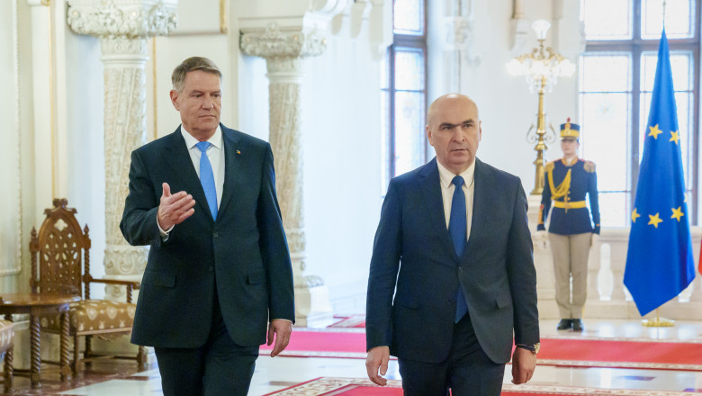 Bolojan tace mai sugestiv decât Iohannis