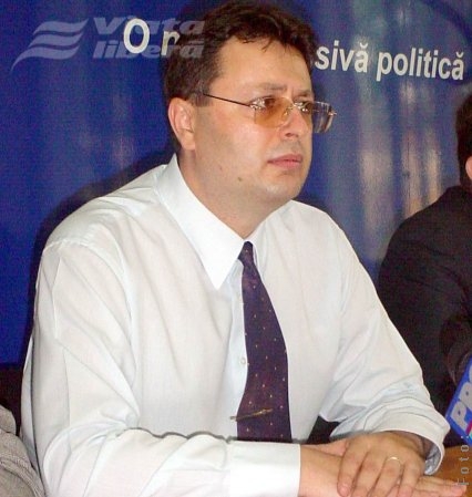 Bugetul Galaţiului este „umflat” pentru a  acoperi cheltuielile, declară senatorul PD-L Marius Necula 