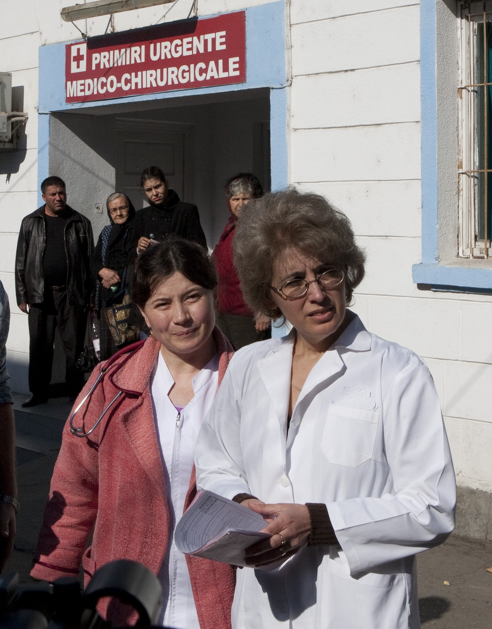 Moartea bărbatului plimbat între spitale, anchetată la ordinul Ministerului Sănătăţii