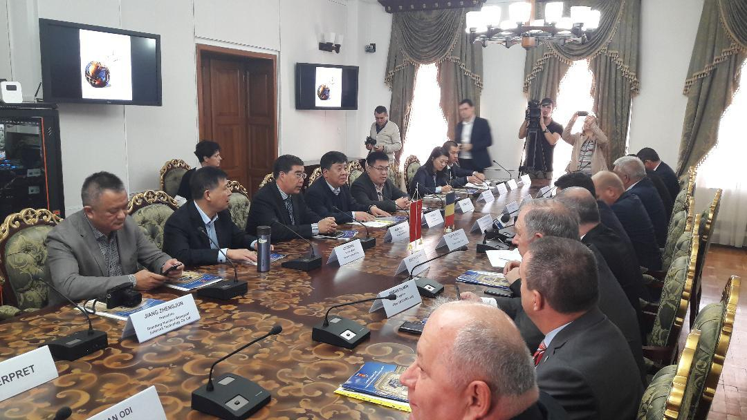 Chinezii din Weifang vor să INVESTEASCĂ în Galaţi