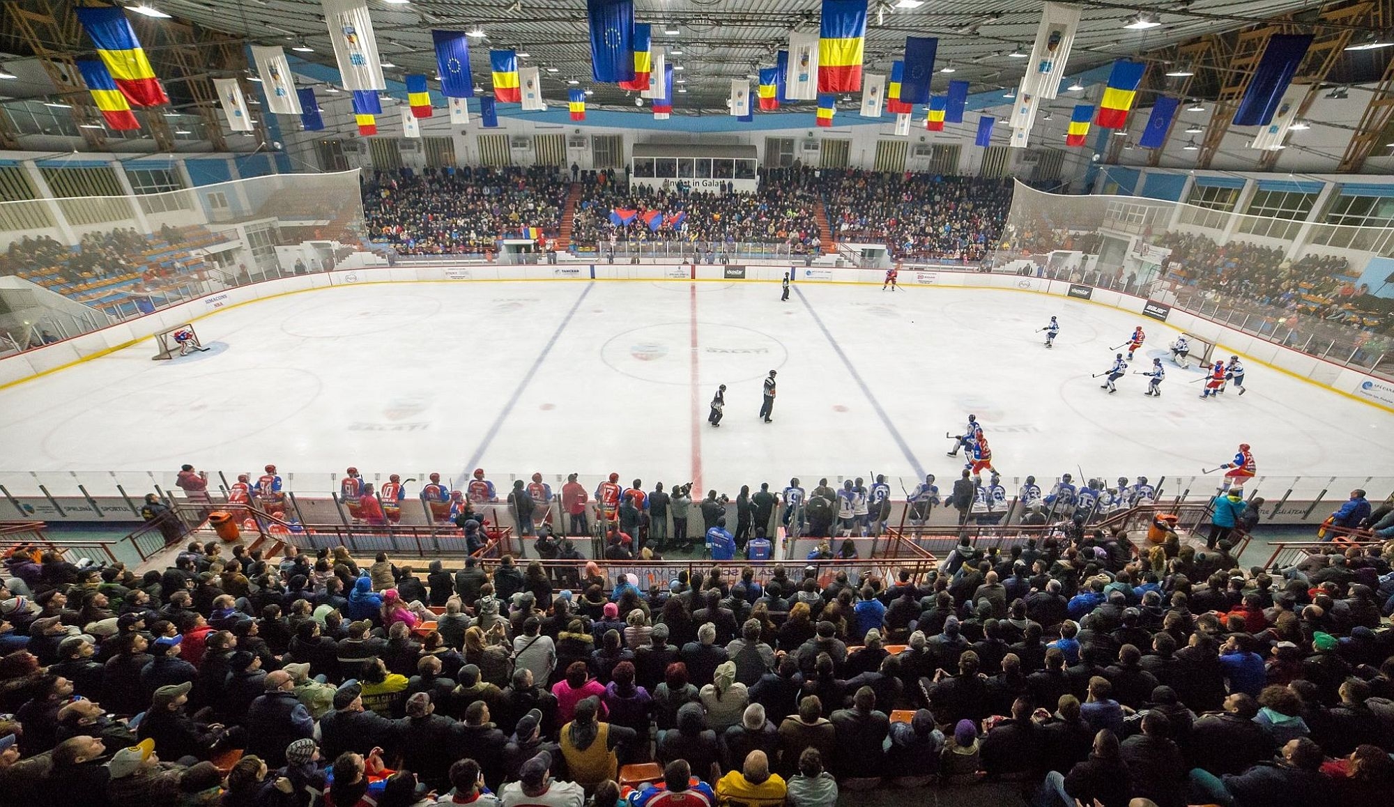 Pentru "REMONTADA" gălăţeană, TOȚI LA PATINOAR! Semifinala la hochei continuă la Galaţi