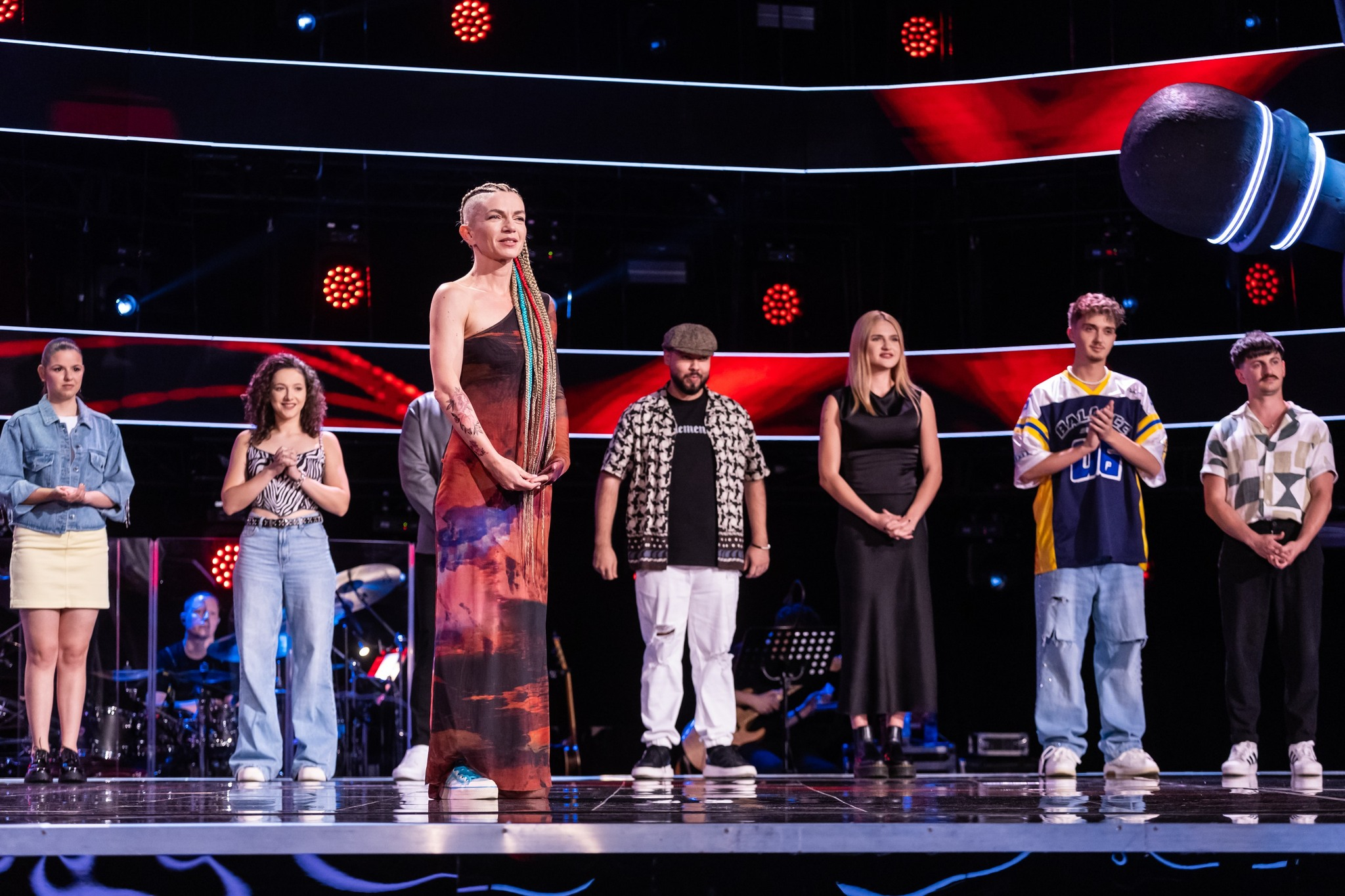 Vino în echipa mea! Să vezi ce repede te dau afară...