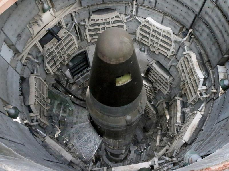 Amenințarea arsenalelor nucleare