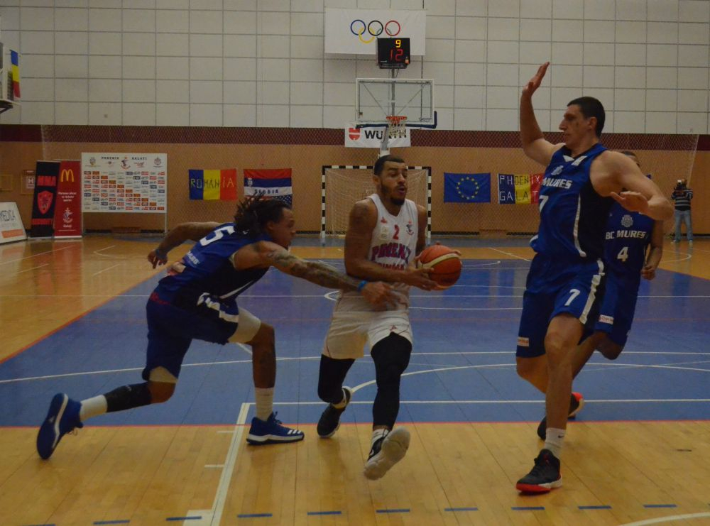 Baschetbaliștii de la Phoenix, victorie în startul Ligii Naționale