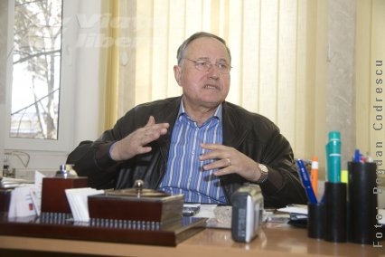 S-a tras spuza pe turta Tecuciului