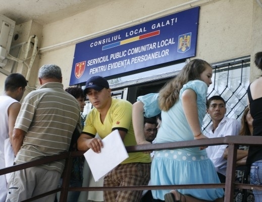 VESTE BUNĂ pentru gălăţeni. TIMP DE AŞTEPTARE REDUS: Acte de identitate în maximum 48 de ore
