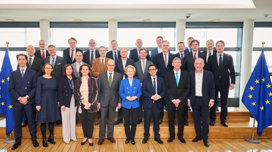 Criza din industria europeană a oțelului, discutată cu Ursula von der Leyen