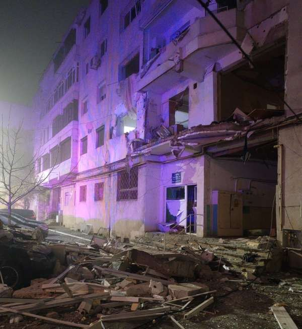 Explozie puternică într-un bloc din Brăila