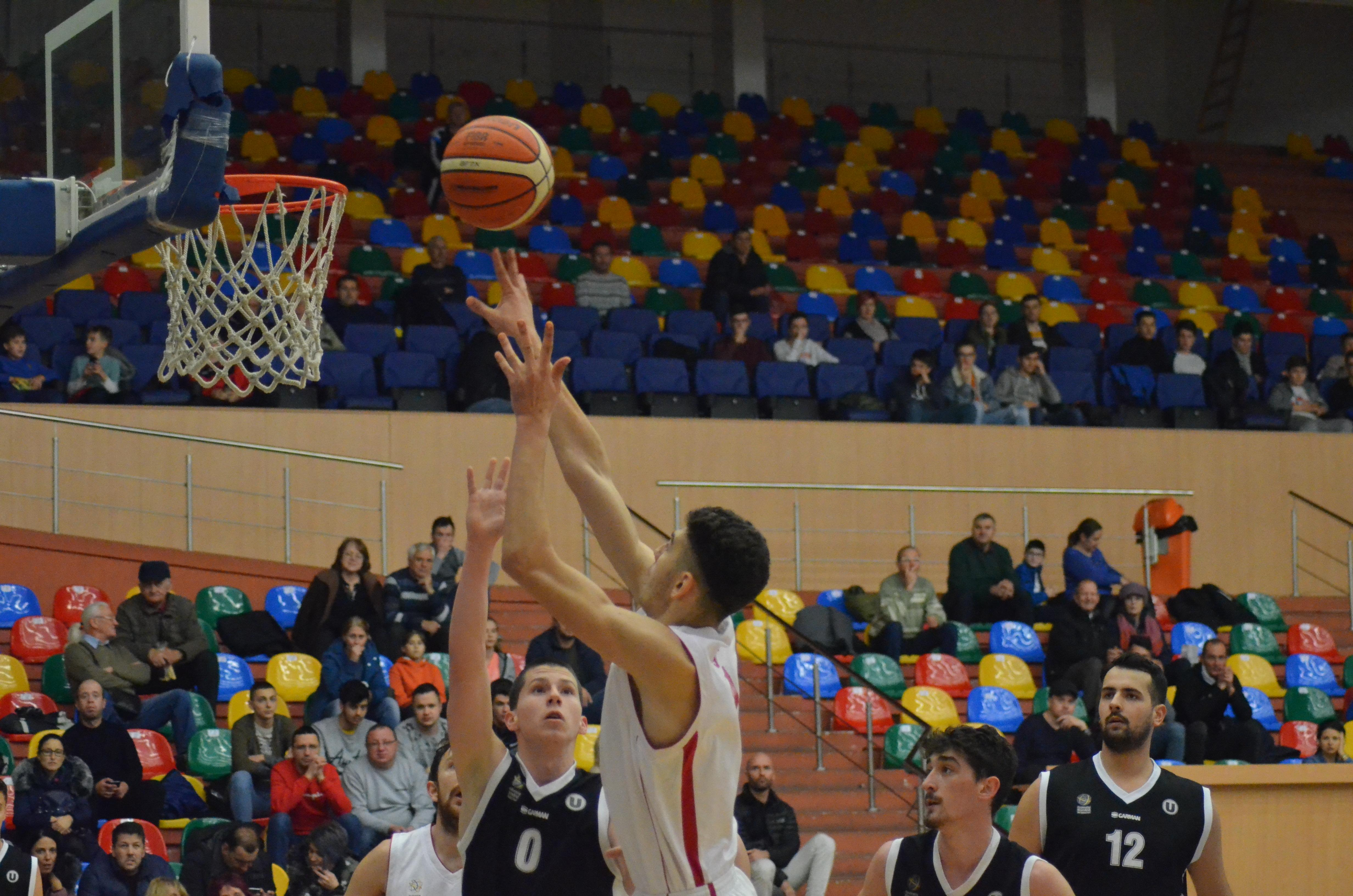 CSM Phoenix CSU a încheiat anul cu victorie și primul loc în serie