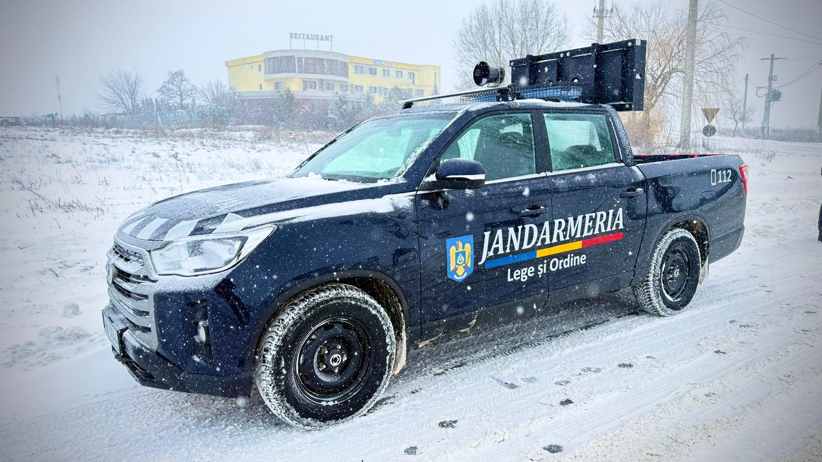 Jandarmii gălățeni, pregătiți pentru misiuni în condiții de viscol