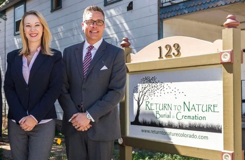 Fraudă funerară cu cenușă falsă