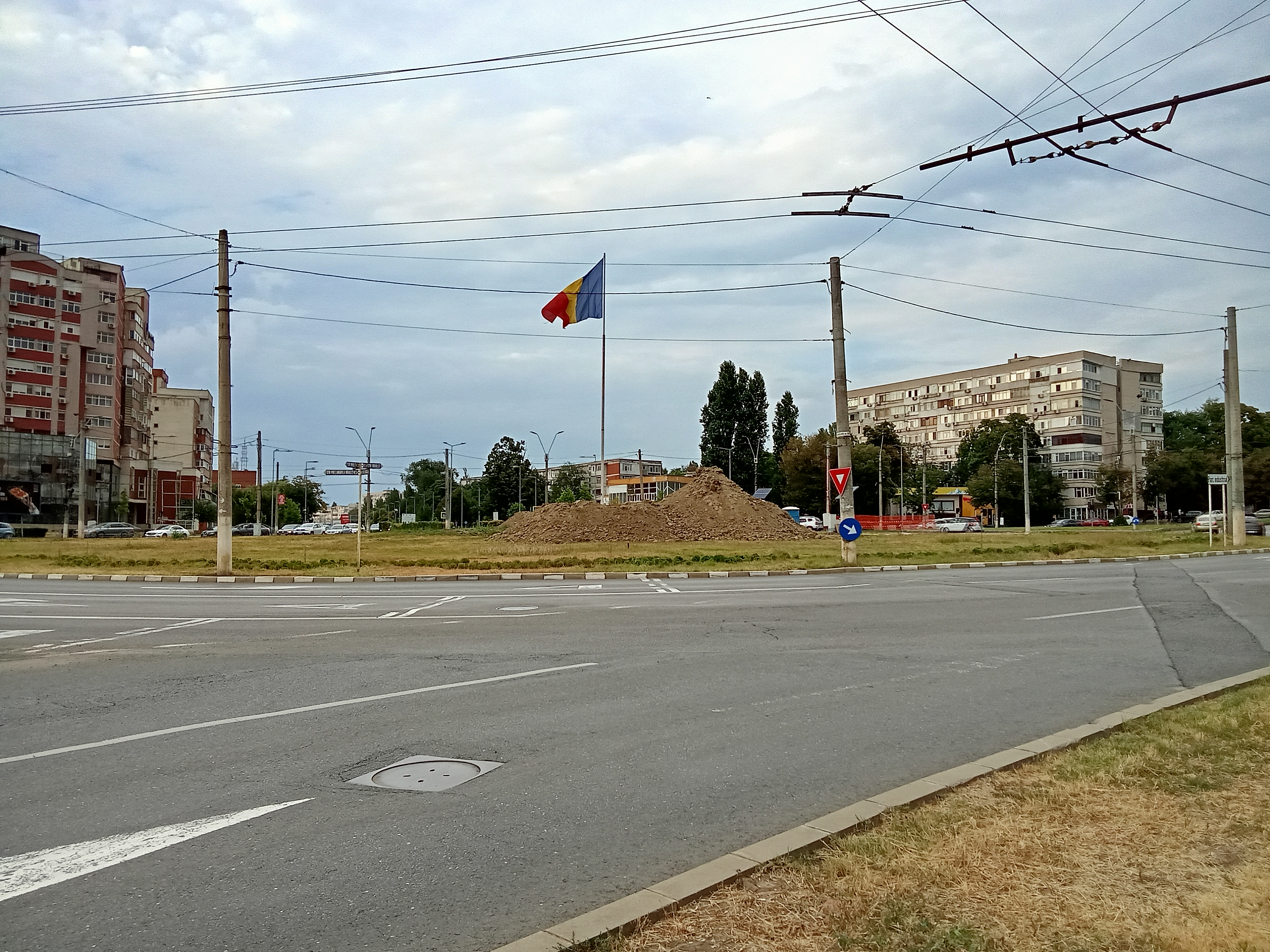 Poza zilei. „Munţii” de la Inelul de Rocadă