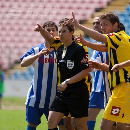 FCM Dunărea, astăzi, ora 11,00 - primul meci acasă 