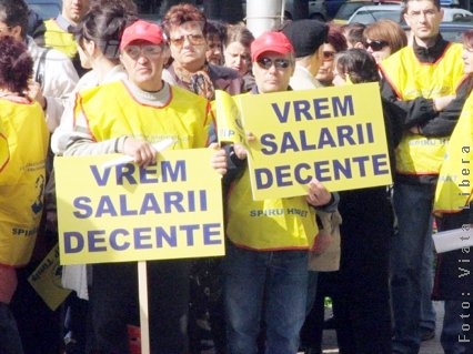 Protestul, pe buzele Educaţiei