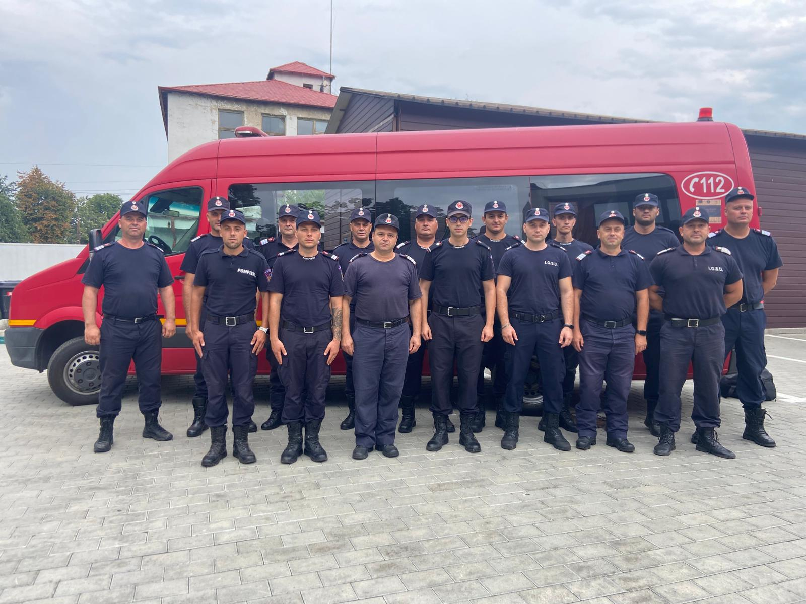 Pompieri gălățeni, trimiși în mijlocul dezastrului din Suceava