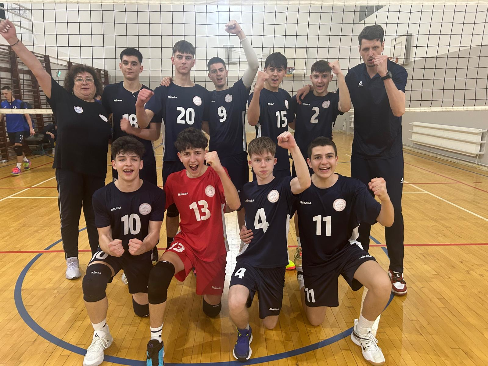 Locul 5 la volei cadeți. Din sportul gălățean