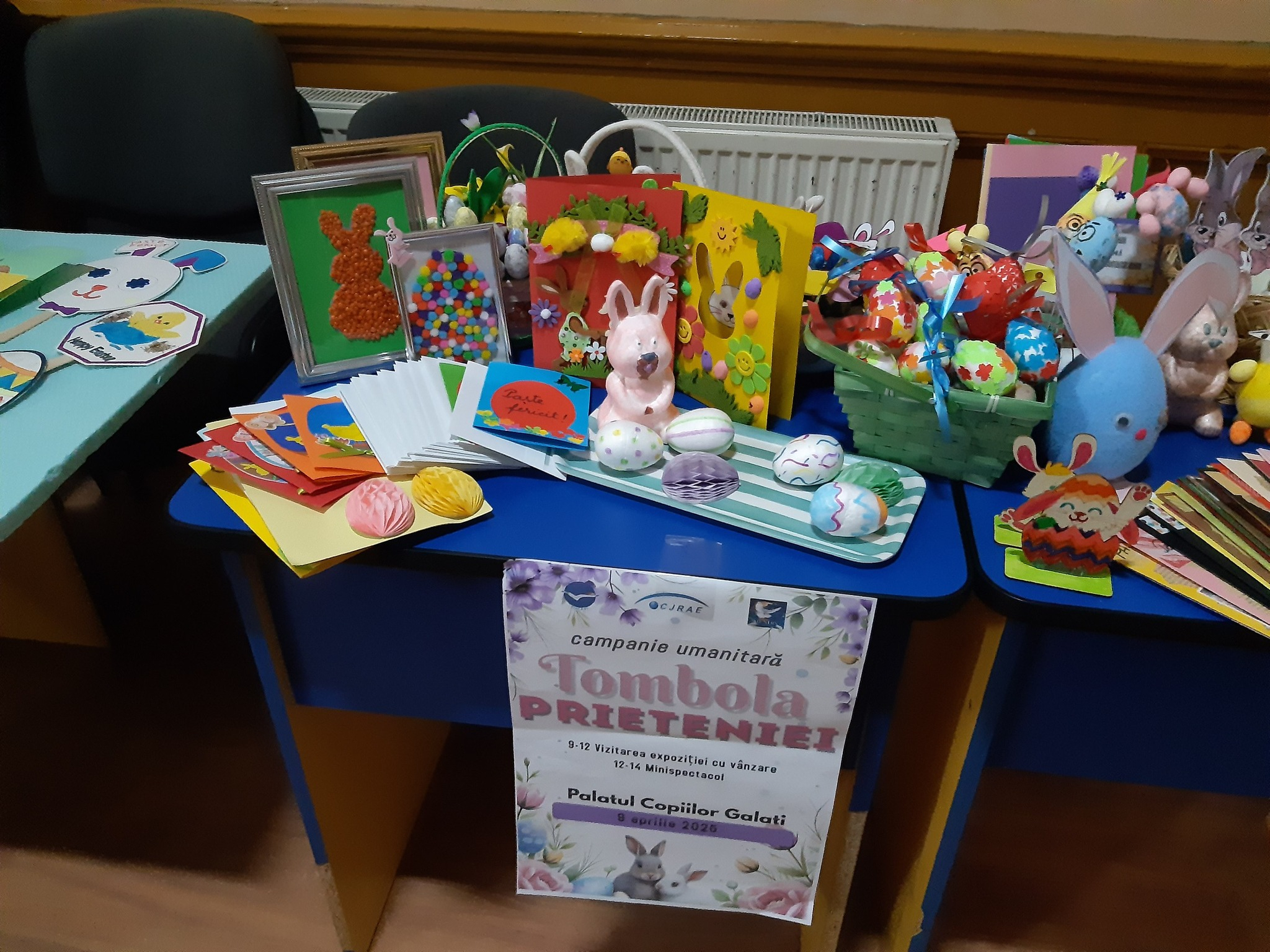 „Tombola prieteniei” pentru copii cu risc de abandon școlar din judeţul Galaţi