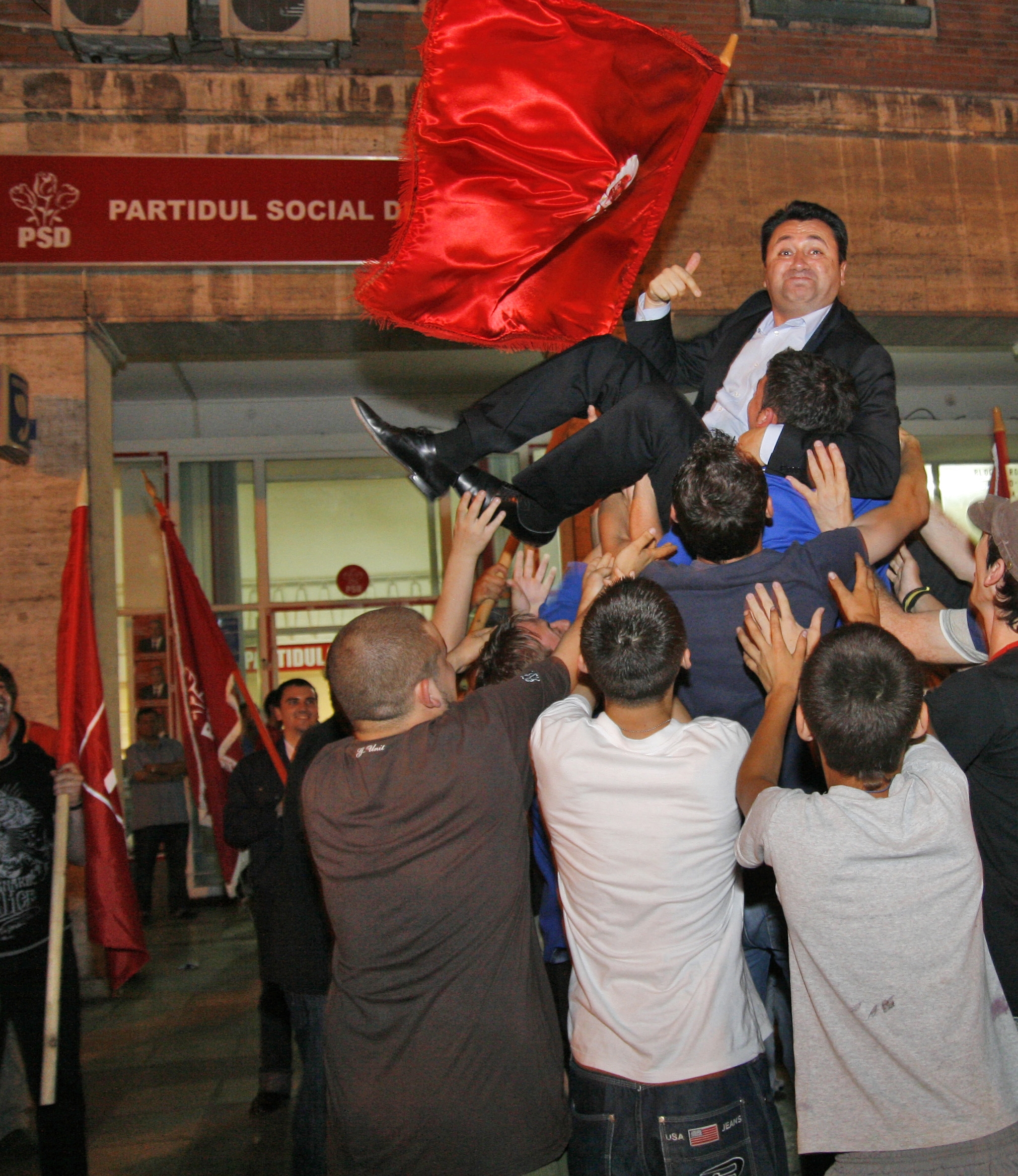 ANI pune presiune pe Camera Deputaţilor în cazul revocării din funcţie a lui Pâslaru