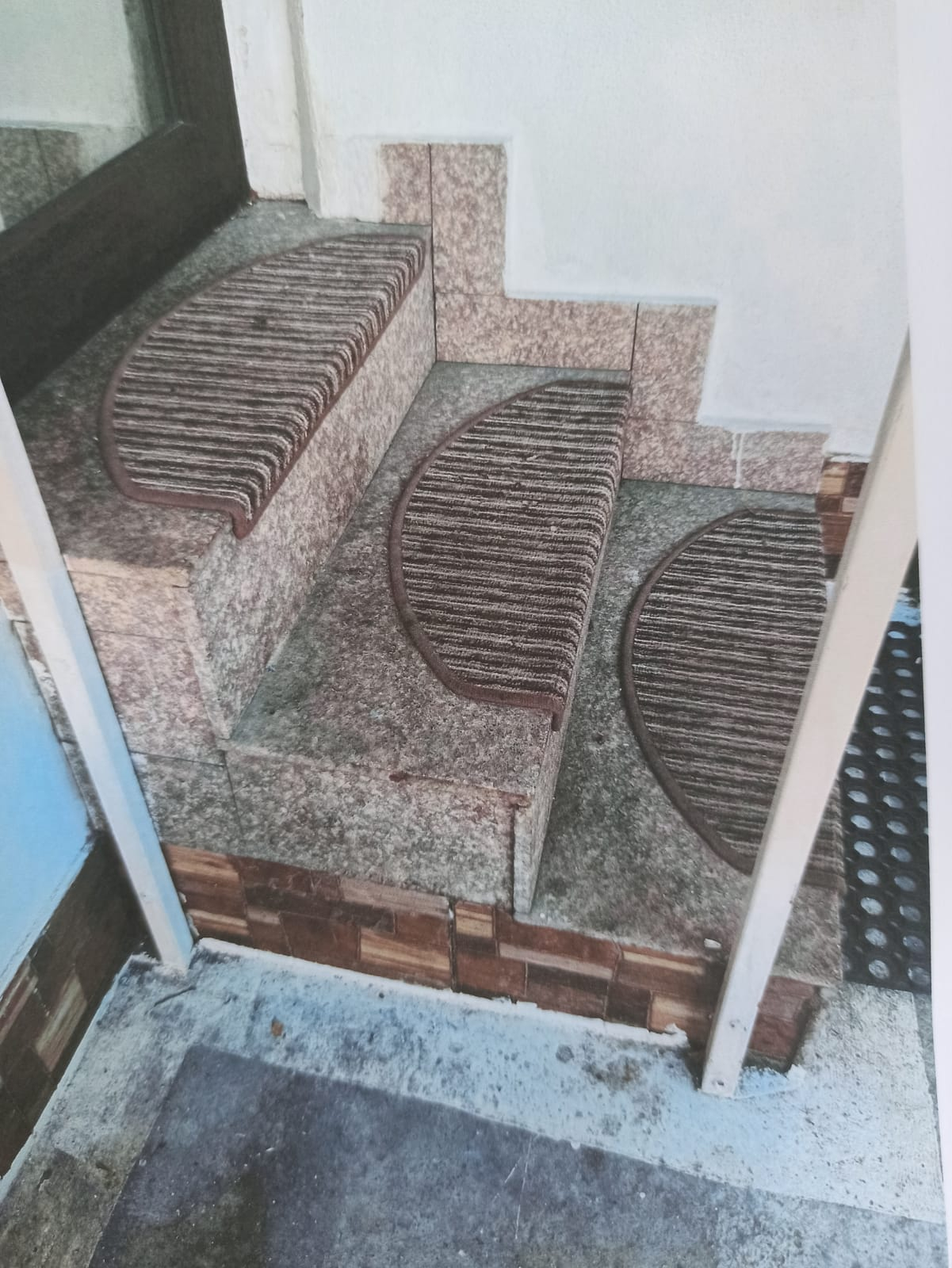 Ba, să moară şi-a vecinului!