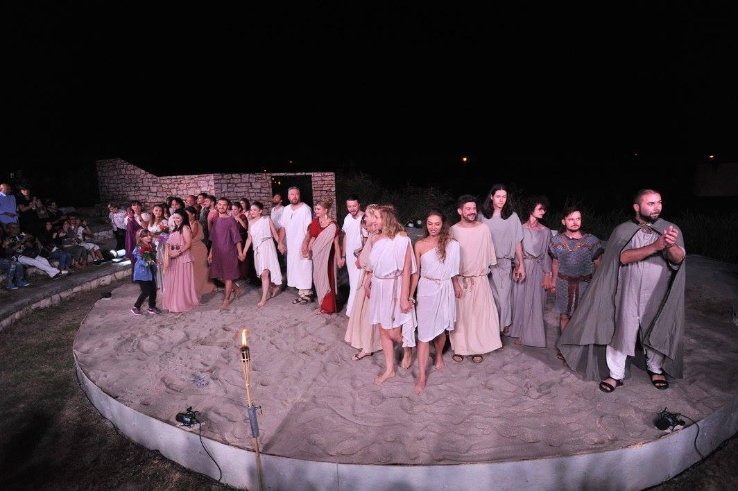 Festival de teatru cu spectacole online