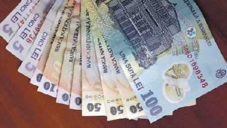 Punctul de pensie creşte de la 732,8 lei la 762,1 lei