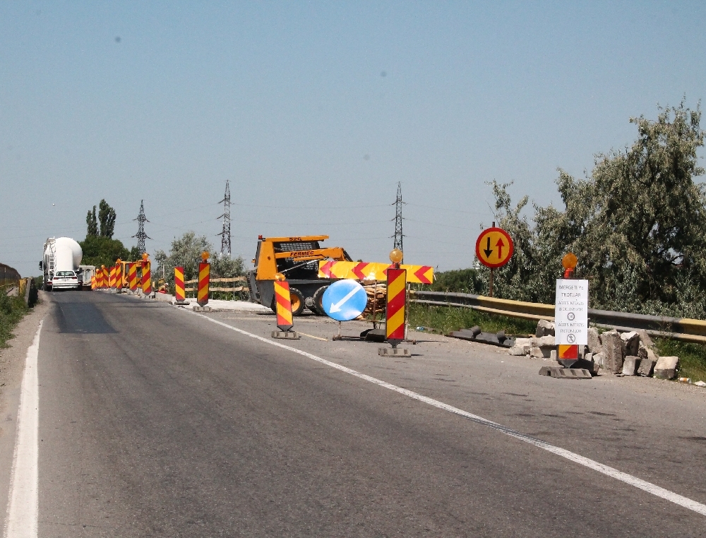 Cât costă reparaţia PODULUI DE LA ŞENDRENI şi când va fi gata. Ce alte PLOMBĂRI mai face Consiliul Judeţului Galaţi