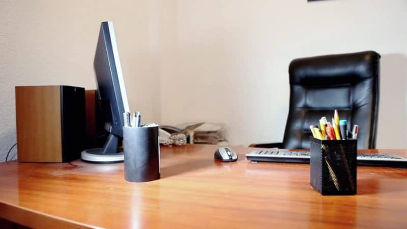 Ministrul invizibil de la Antreprenoriat și Turism