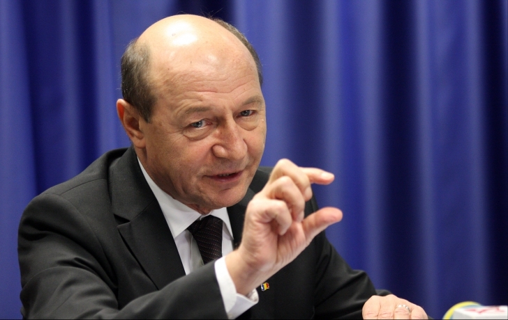 Traian Băsescu cere DEMISII la nivel înalt