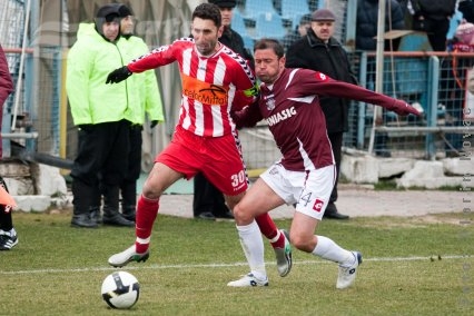 Grig, ascute-ţi vârfurile!