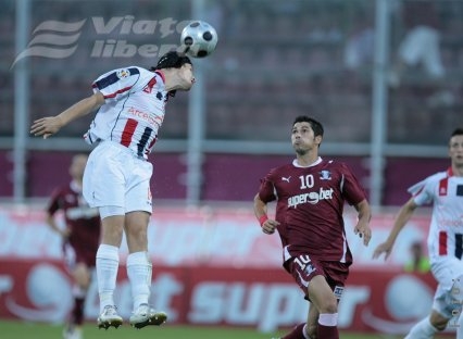 Dorinel tiki-tactic!