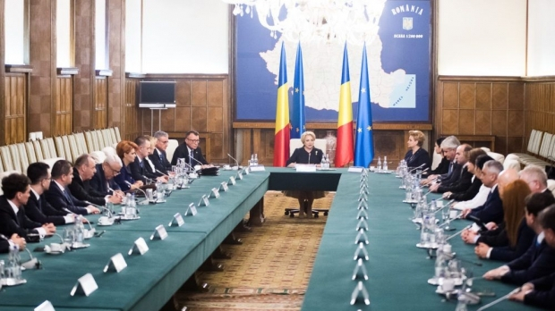 Remanierea Guvernului, amânată