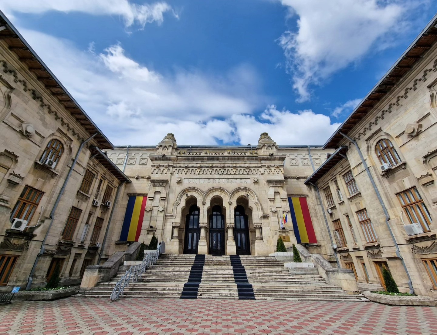 Cinci gălăţeni, la vârful cercetării ştiinţifice naţionale