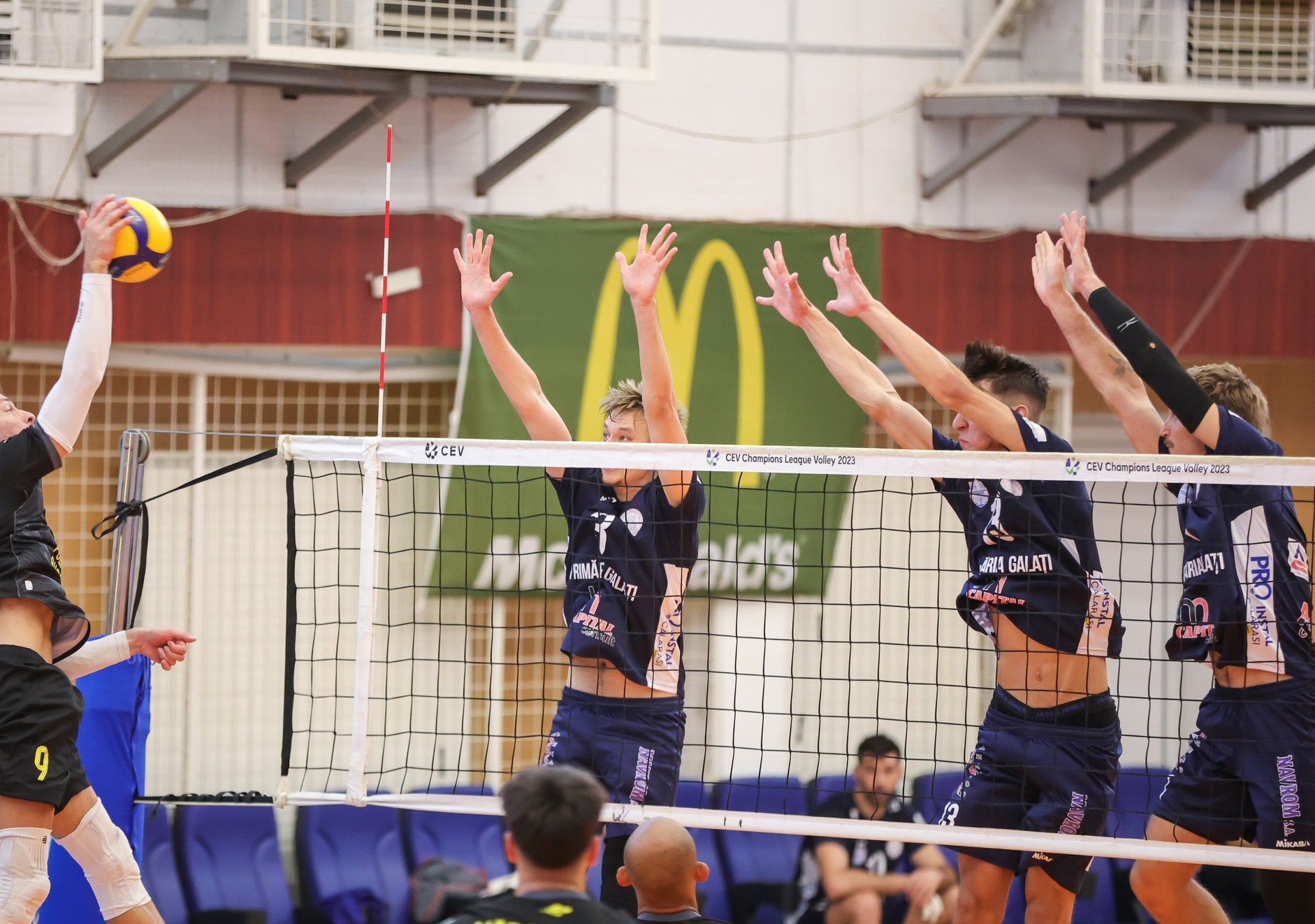 CSM Arcada, meci amical cu Steaua. Din sportul gălățean