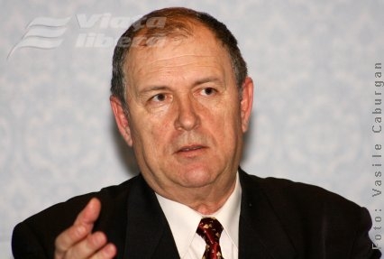 IMM-urile cer reducerea taxelor locale în 2010